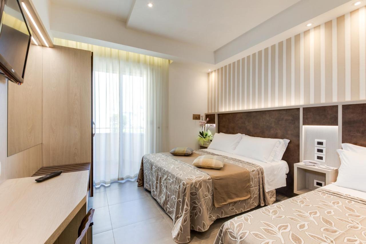 Cavour Hotel 3*