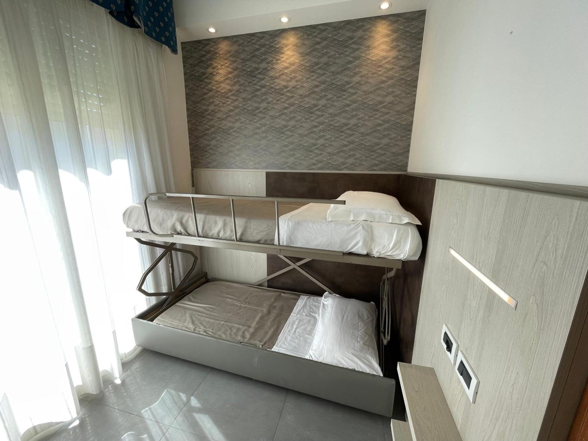 Hotel Cavour Cesenatico