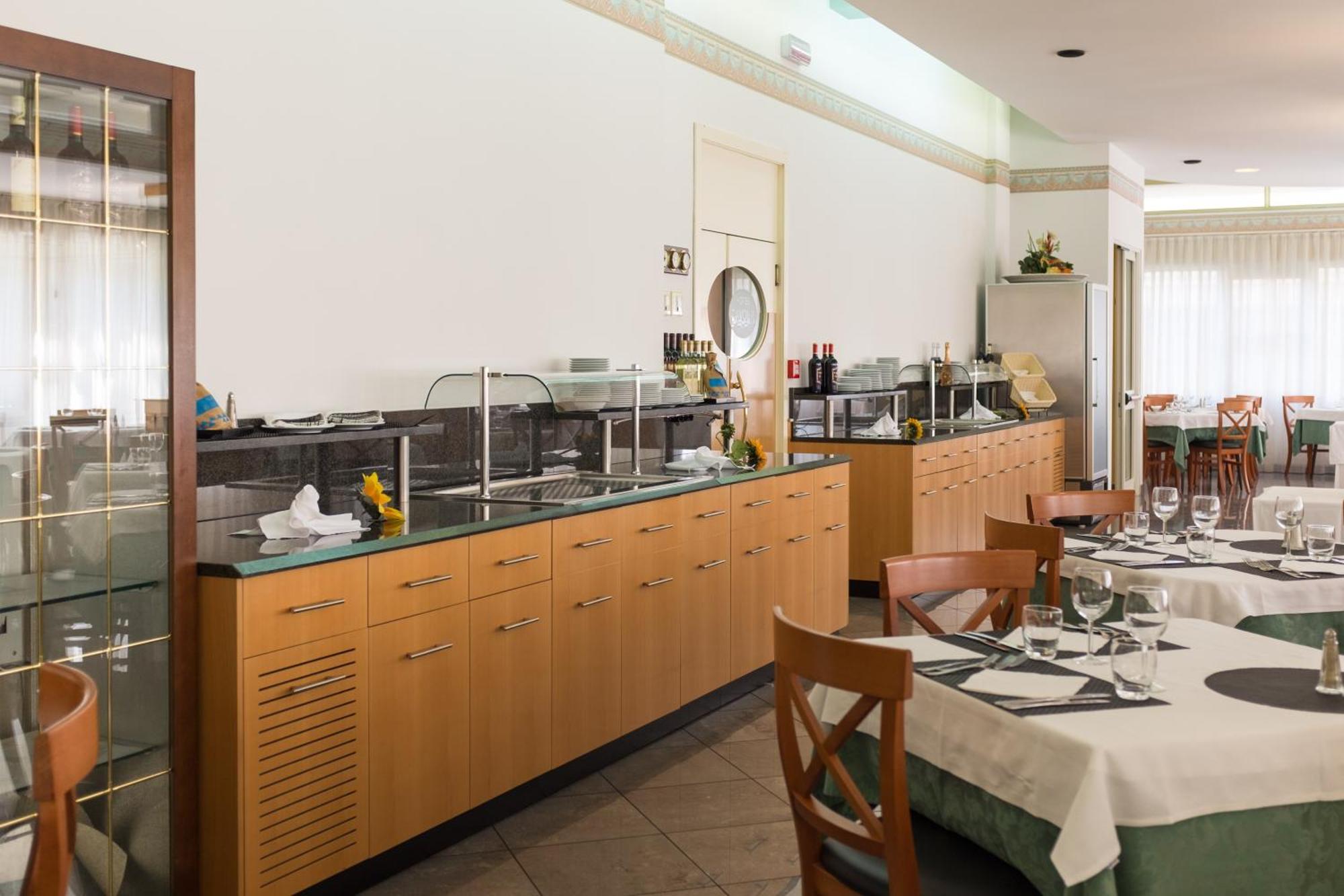 Cavour Hotel Cesenatico
