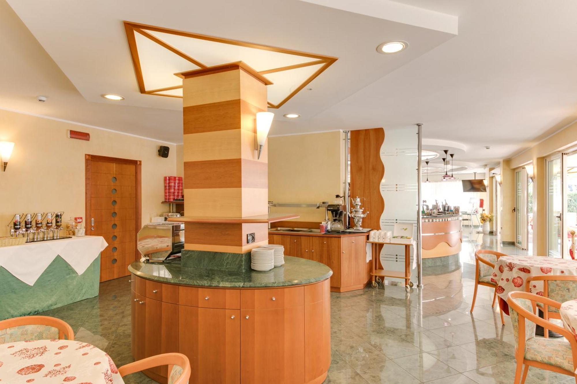 Cavour Hotel Cesenatico